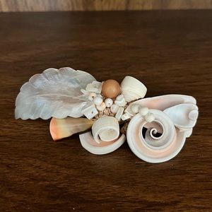 Sea shell hair clip